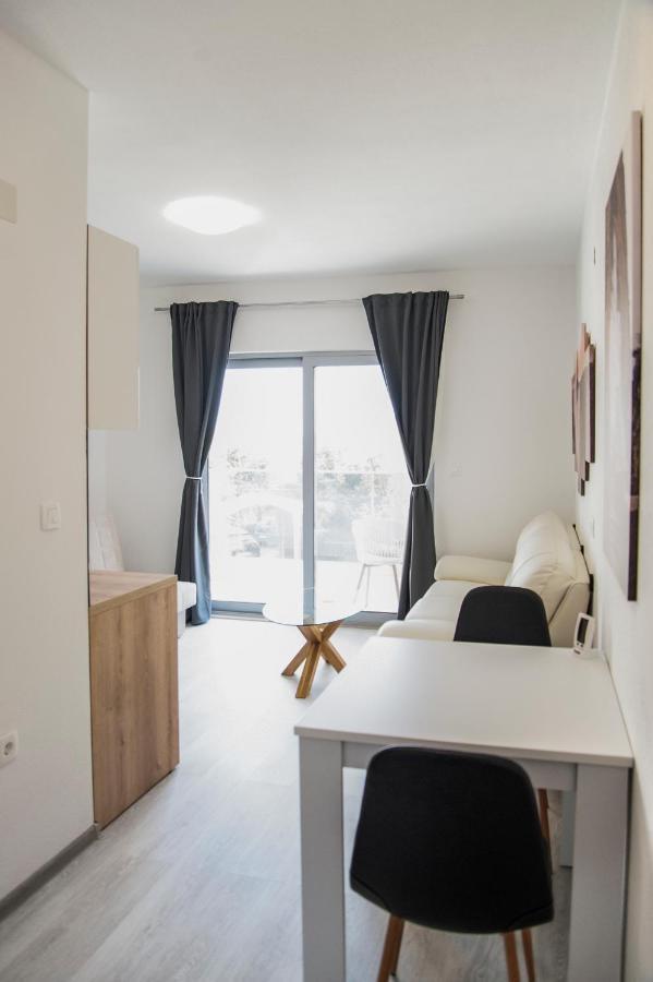 Soko Apartments Huoneistohotelli Soko Херцег Нови Екстериор снимка