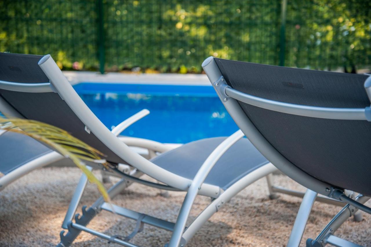 Soko Apartments Huoneistohotelli Soko Херцег Нови Екстериор снимка