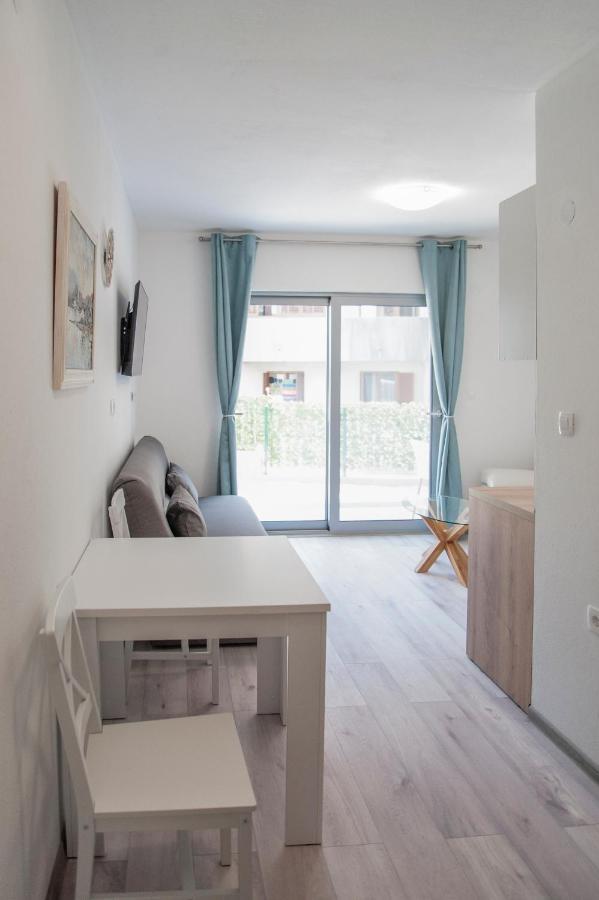 Soko Apartments Huoneistohotelli Soko Херцег Нови Екстериор снимка